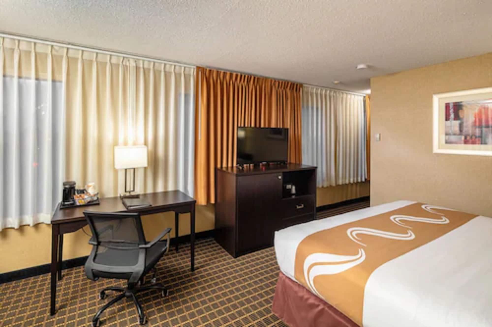 Quality & Downtown 2* Windsor