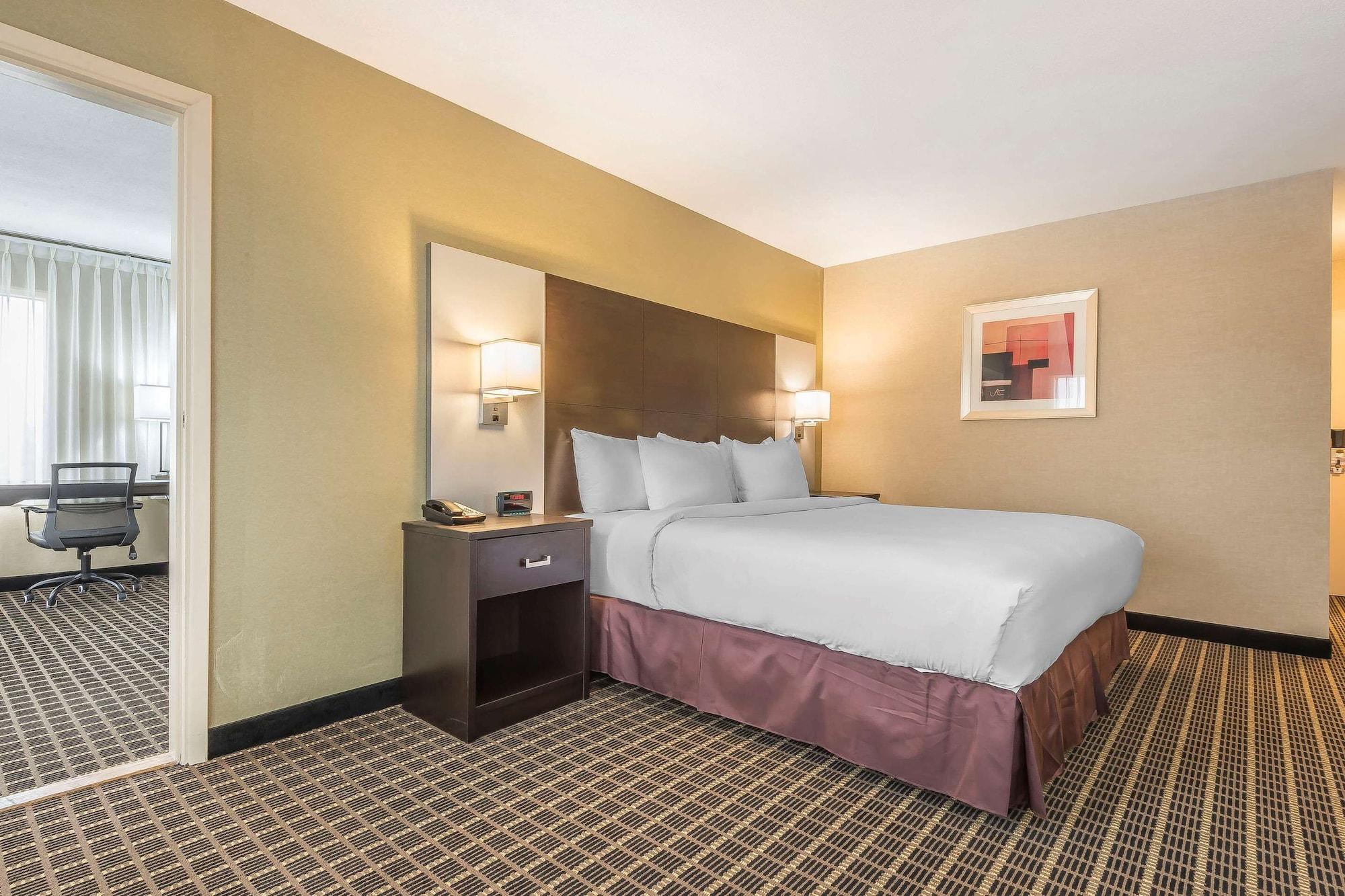 Hotel Quality & Downtown 2*