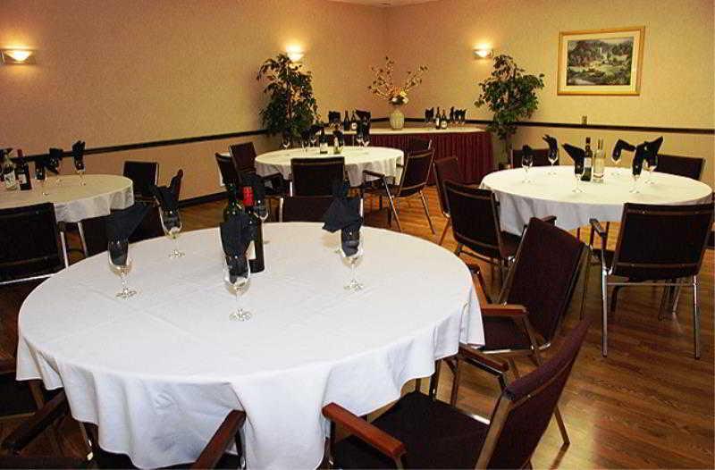 Hotel Quality & Downtown Windsor
