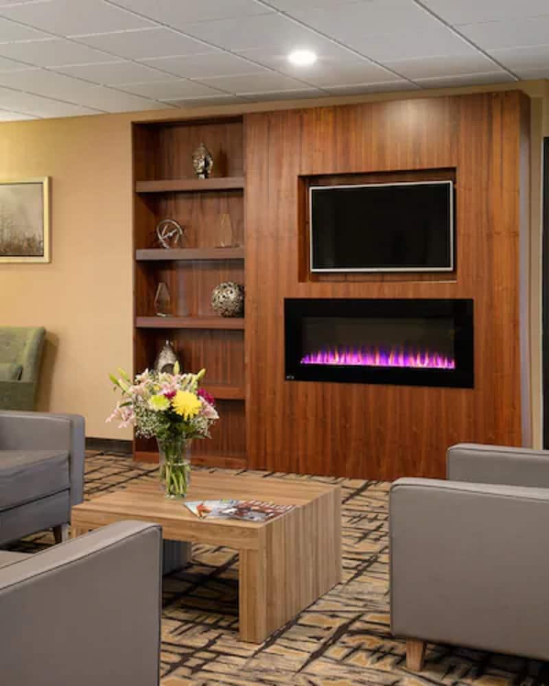 Hotel Quality & Downtown 2*