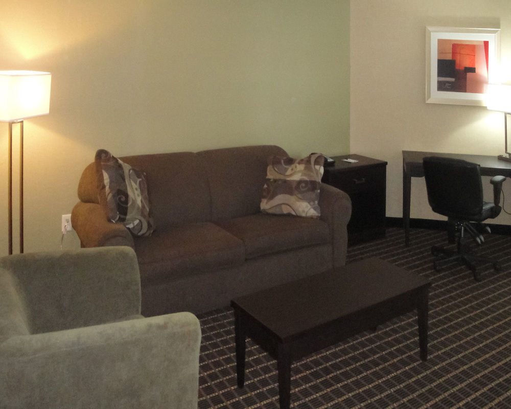 Quality & Downtown Hotel 2*