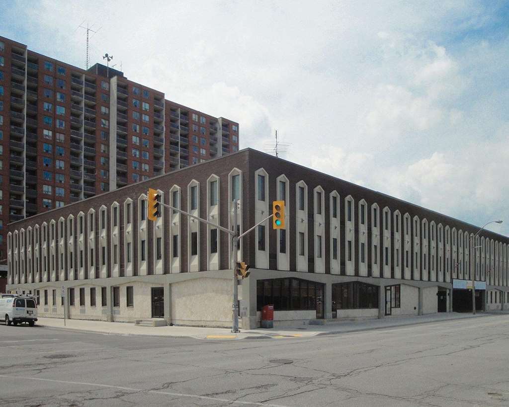 Quality & Downtown 2* Windsor